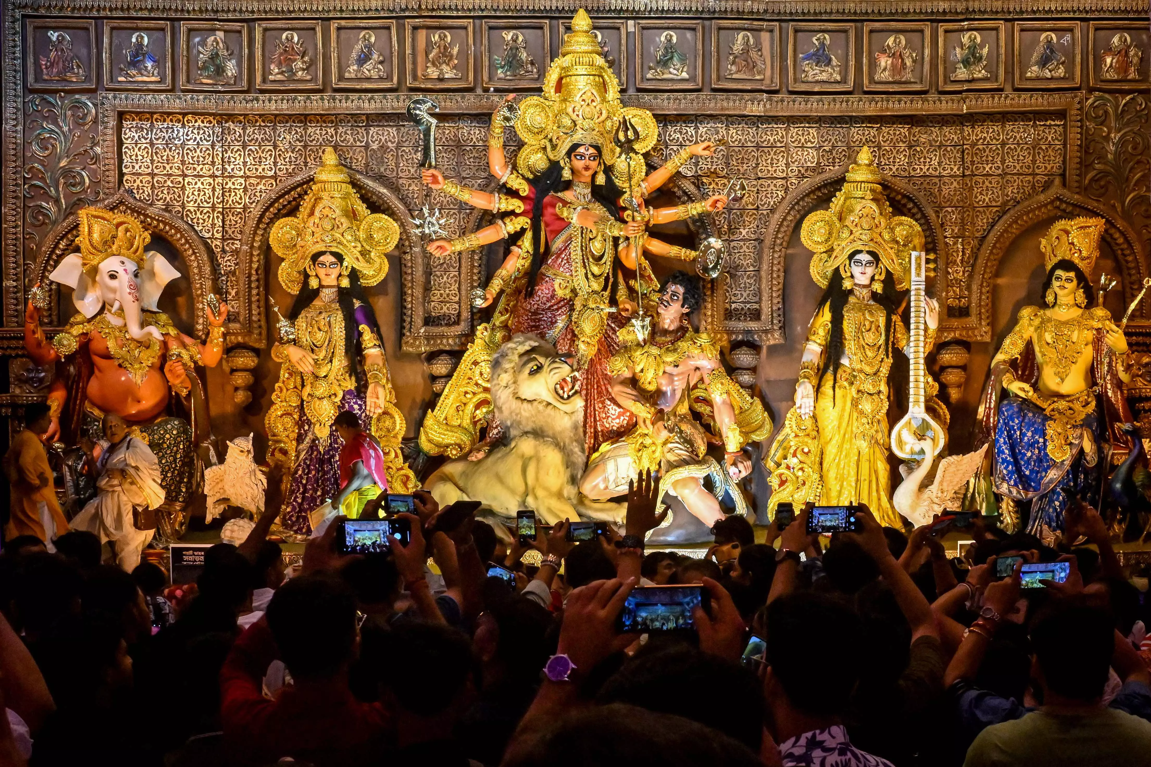 Divine Designs Meld with AI at Durga Puja Festival