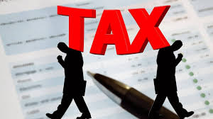 Govt. Monitors E-Commerce Platforms for GST Cut Compliance