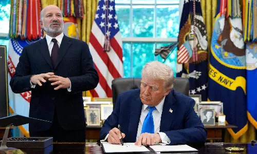 US Commerce Secretary Hints at Significant H1B Visa Reforms Before 2026