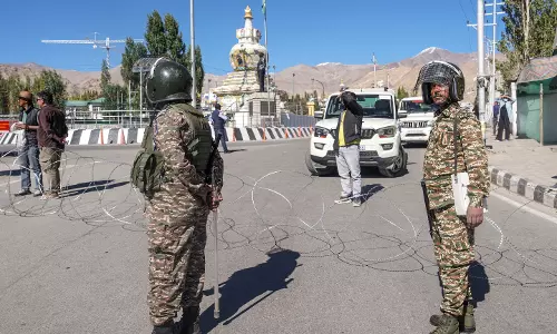 Leh Curfew Eased for 4 Hours, Internet Ban Continues