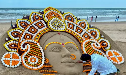 Navaratri 2025 Day 9: Goddess Siddhidatri, Significance, Puja Timings, Mantras, Colours Navaratri 2025 Day 9: Goddess Siddhidatri, Significance, Puja Timings, Mantras, Colours