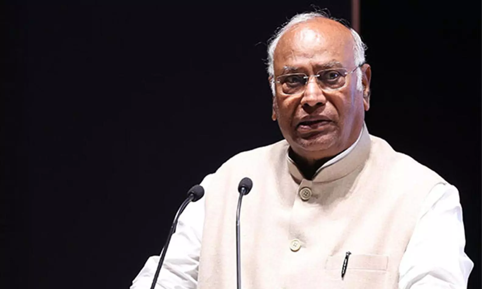 Mallikarjun Kharge Admitted to Hospital in Bengaluru