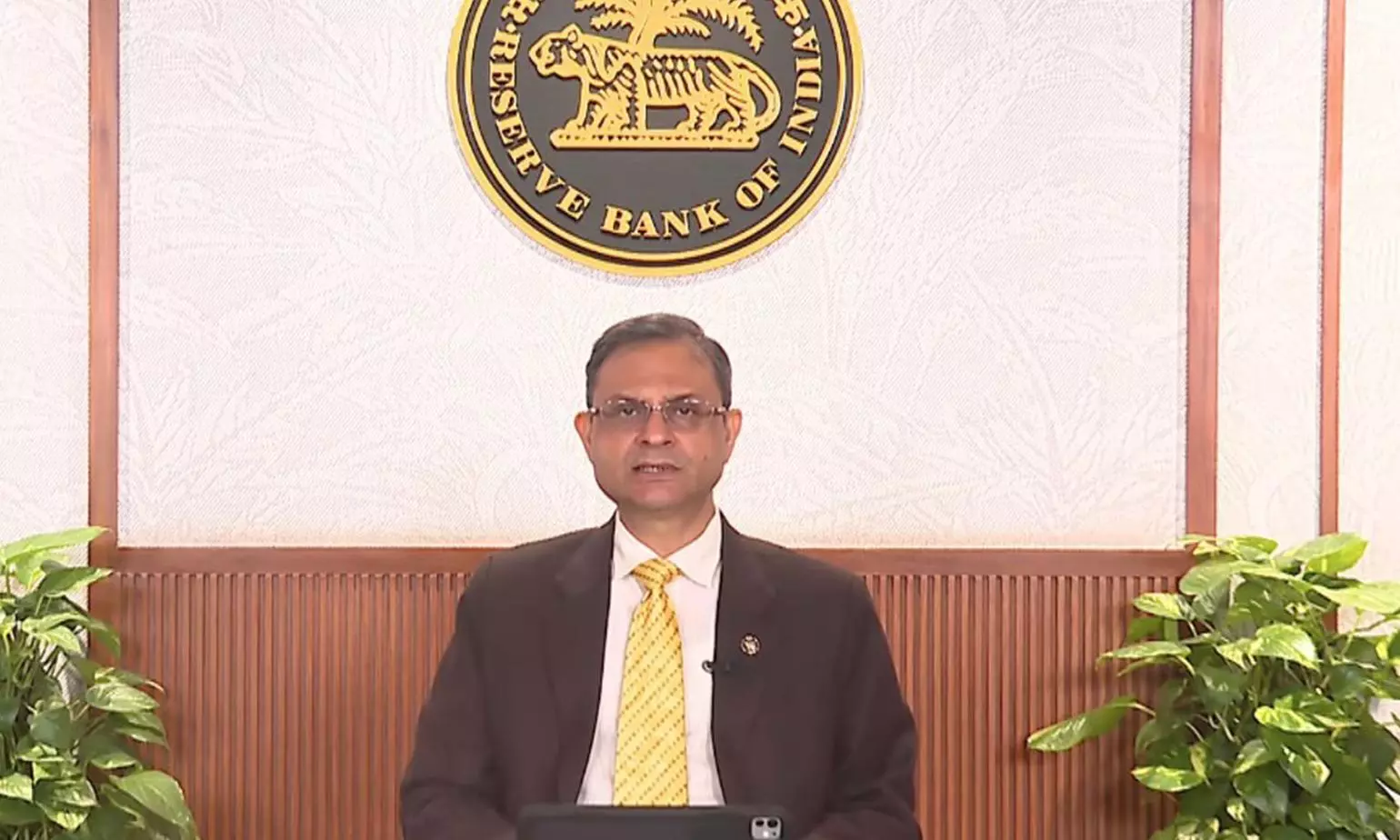 RBI Delivers Dovish Pause