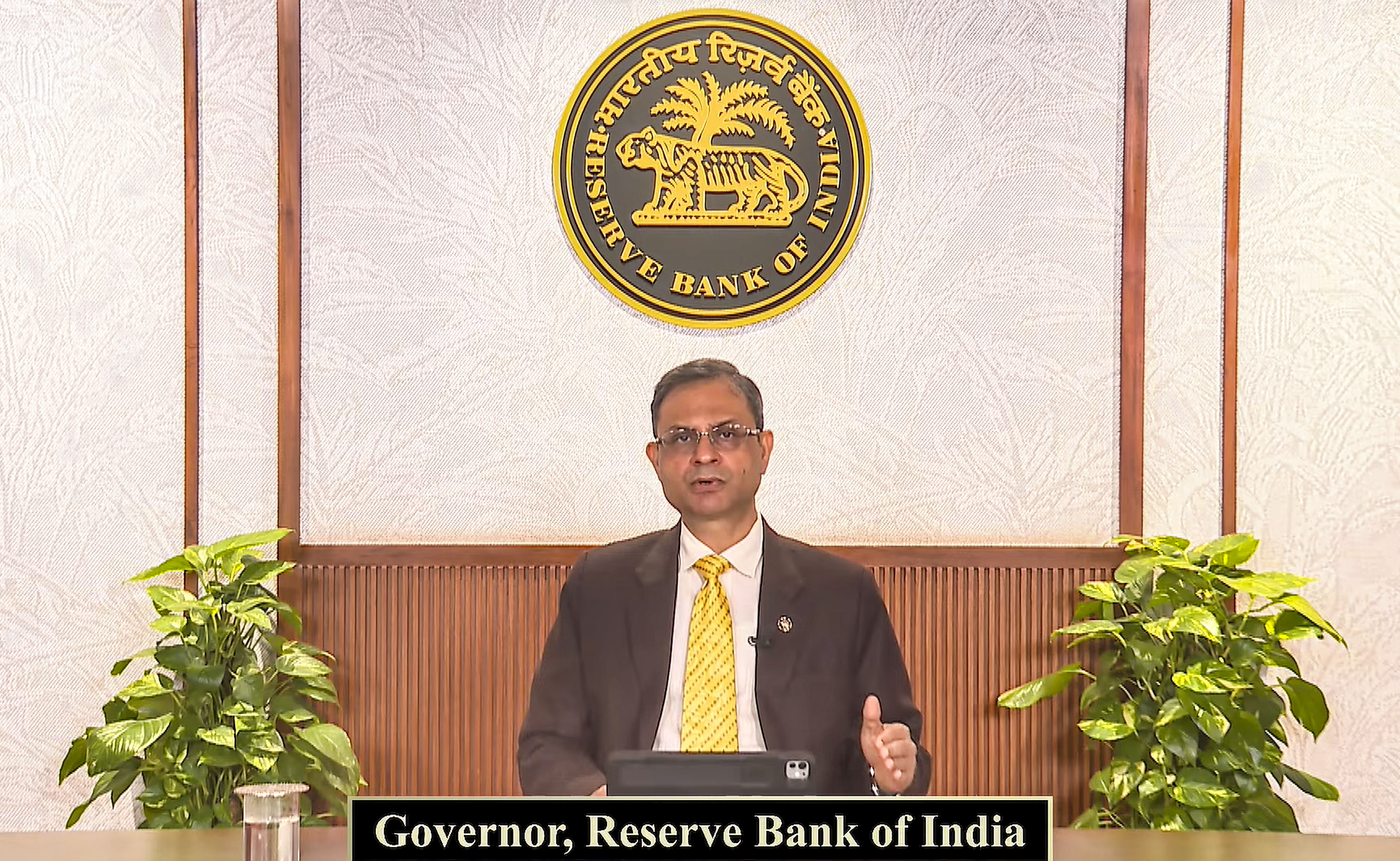 RBI Considers Phone Locking for Missed EMI Payments