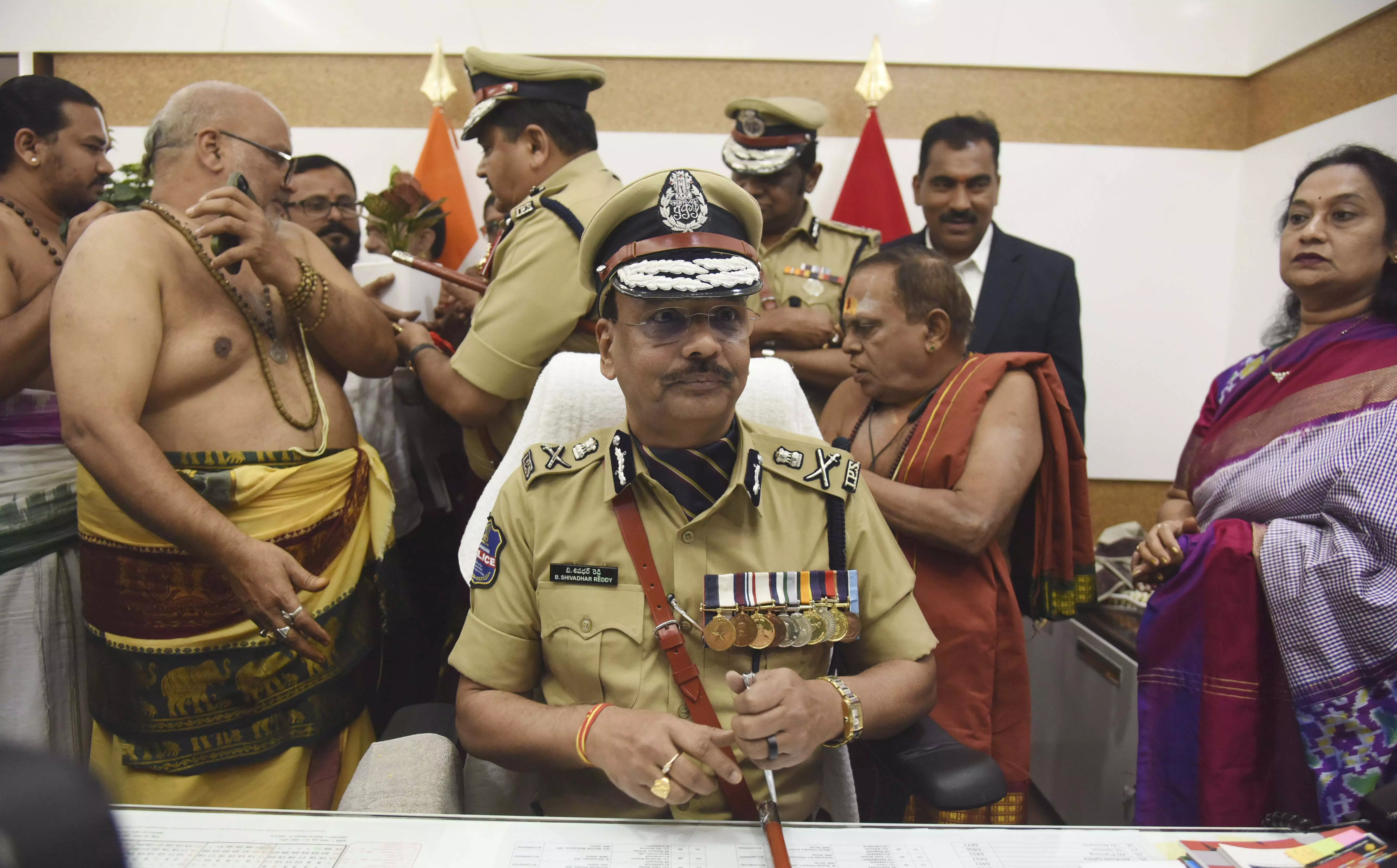 Shivadhar Reddy Takes Charge As TG DGP