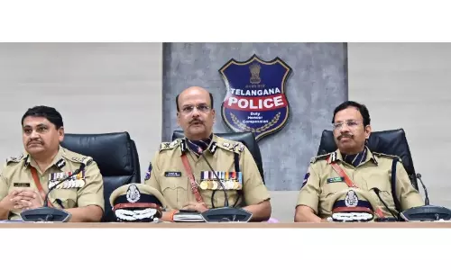 Telangana DGP Shivadhar Reddy Urges Maoists to Surrender