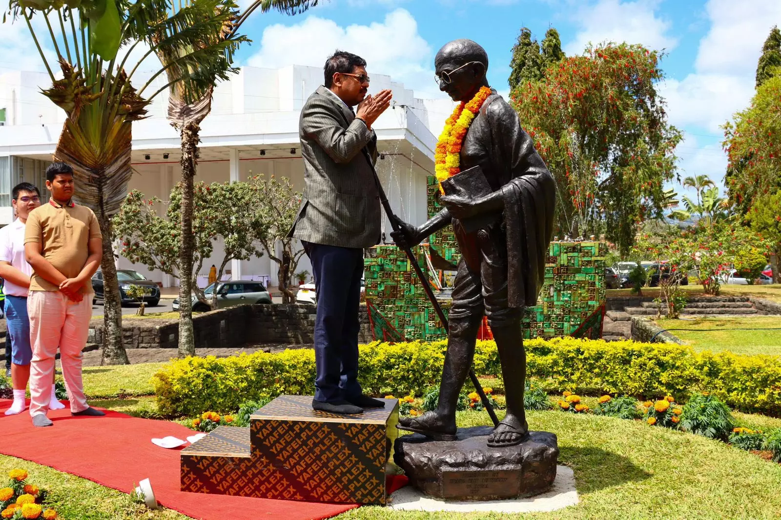 CJI Gavai Participates in Gandhi Jayanti Celebrations in Mauritius
