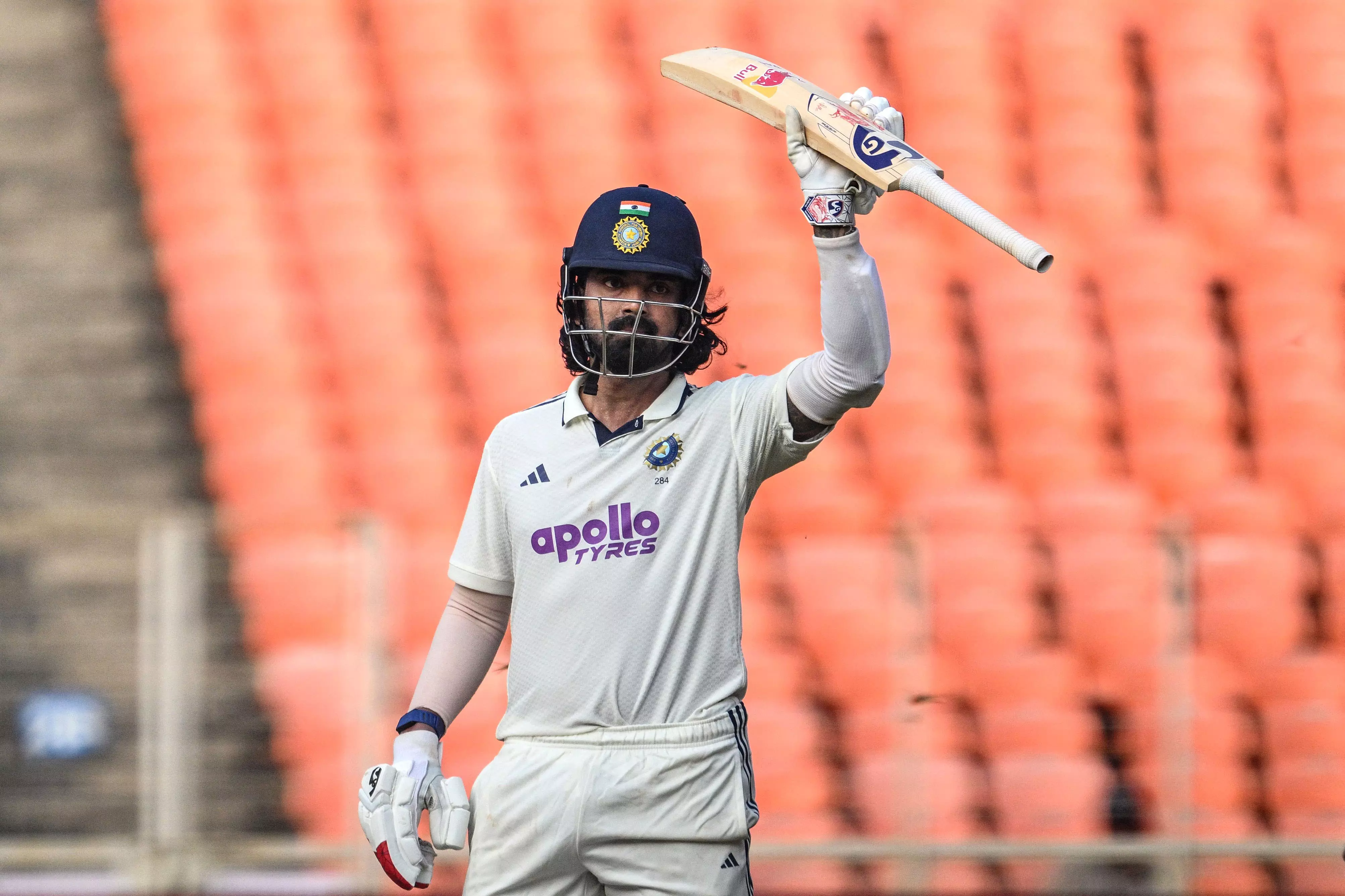 1st Test: KL Rahul Slams Half-Century as India Reach 121/2 at Stumps on Day 1