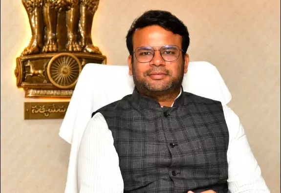 Storms: 150 Trees Fall In Vizag; Power Sector Loss Estimated At Rs 10.98 lakh