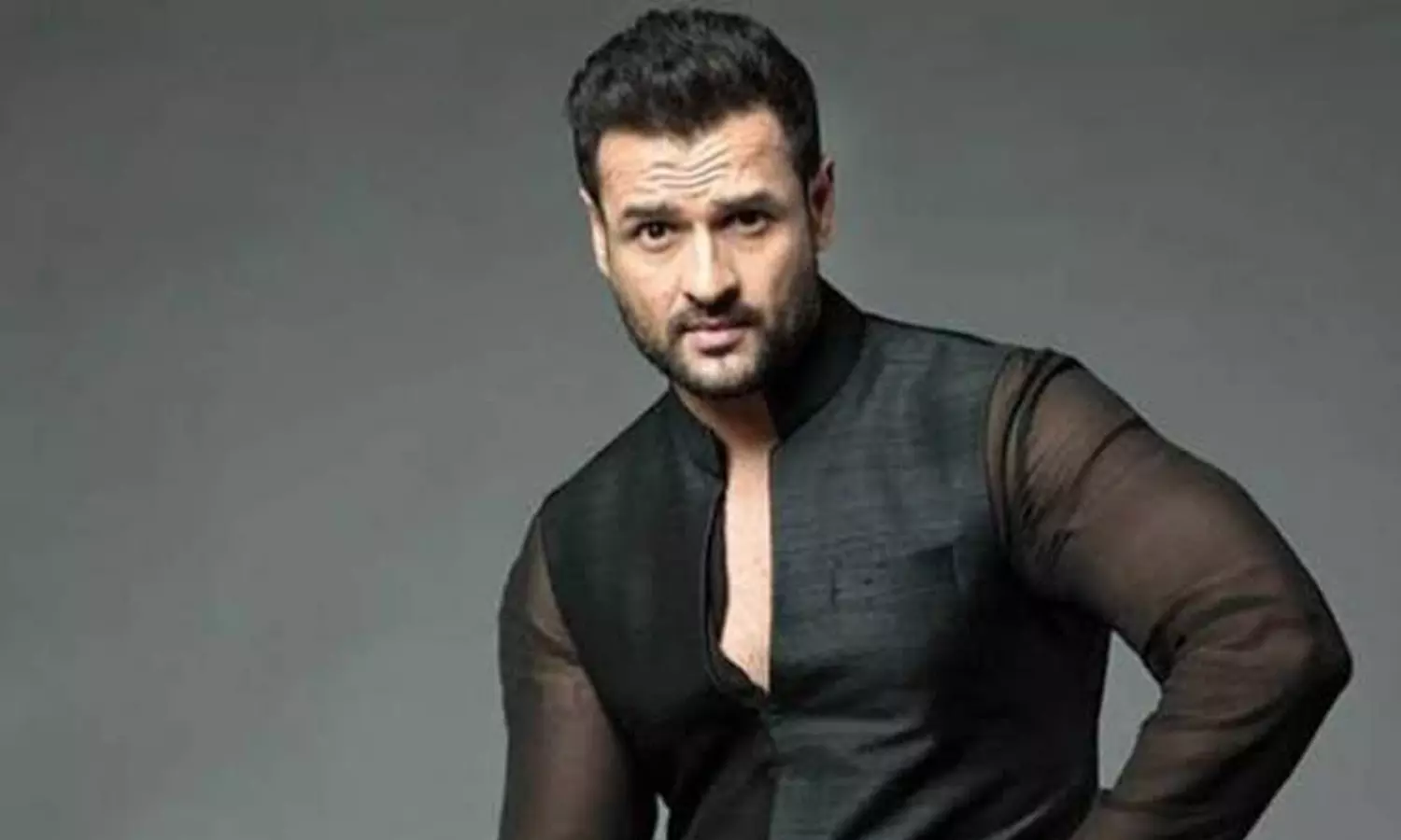 Rohit Roy Reacts to Akshay Kumar’s Daughter Facing Cyber Threat