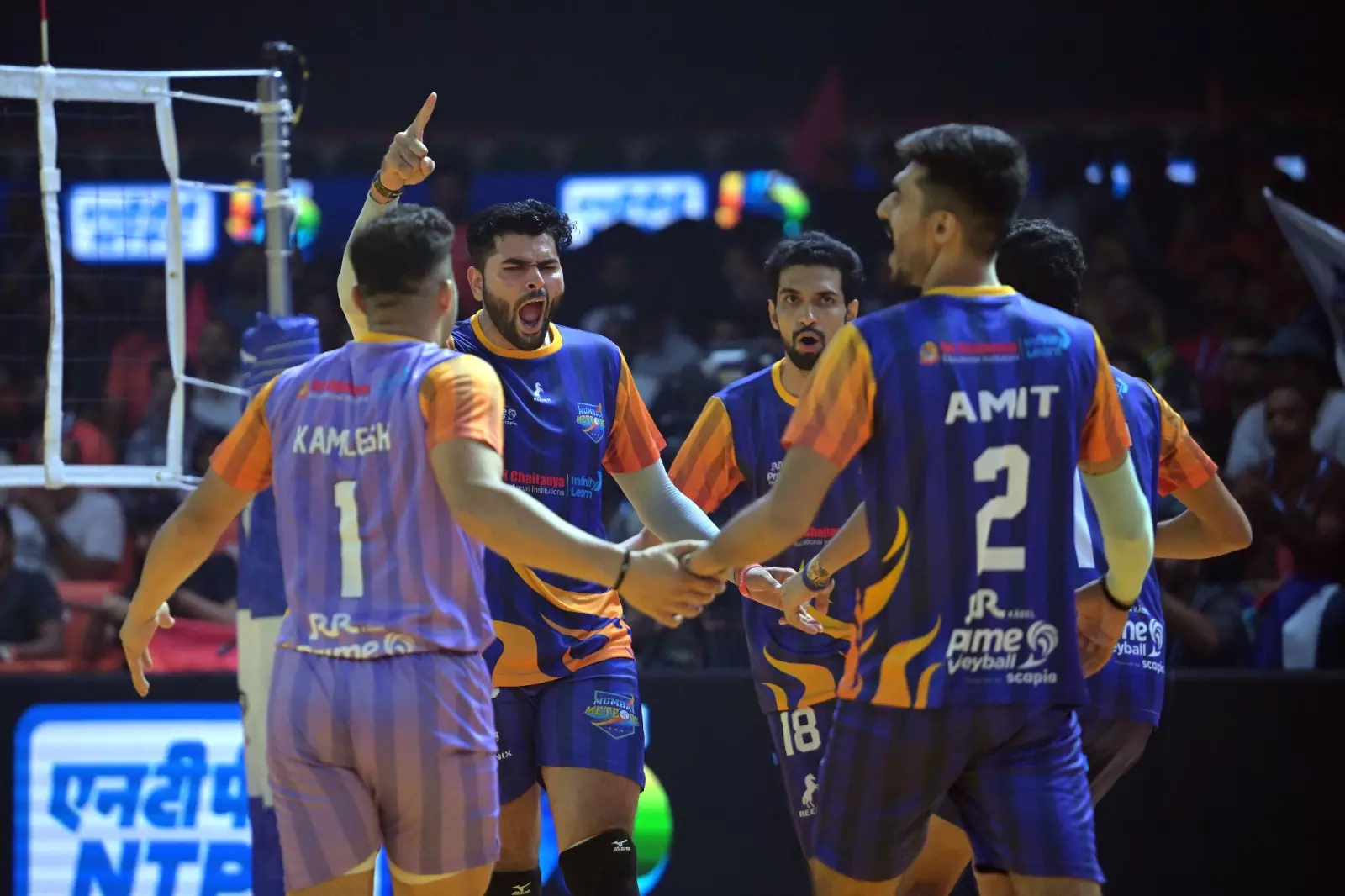 PVL 2025: Mumbai Meteors Rock Hosts Hyderabad Black Hawks with 3–0 Win