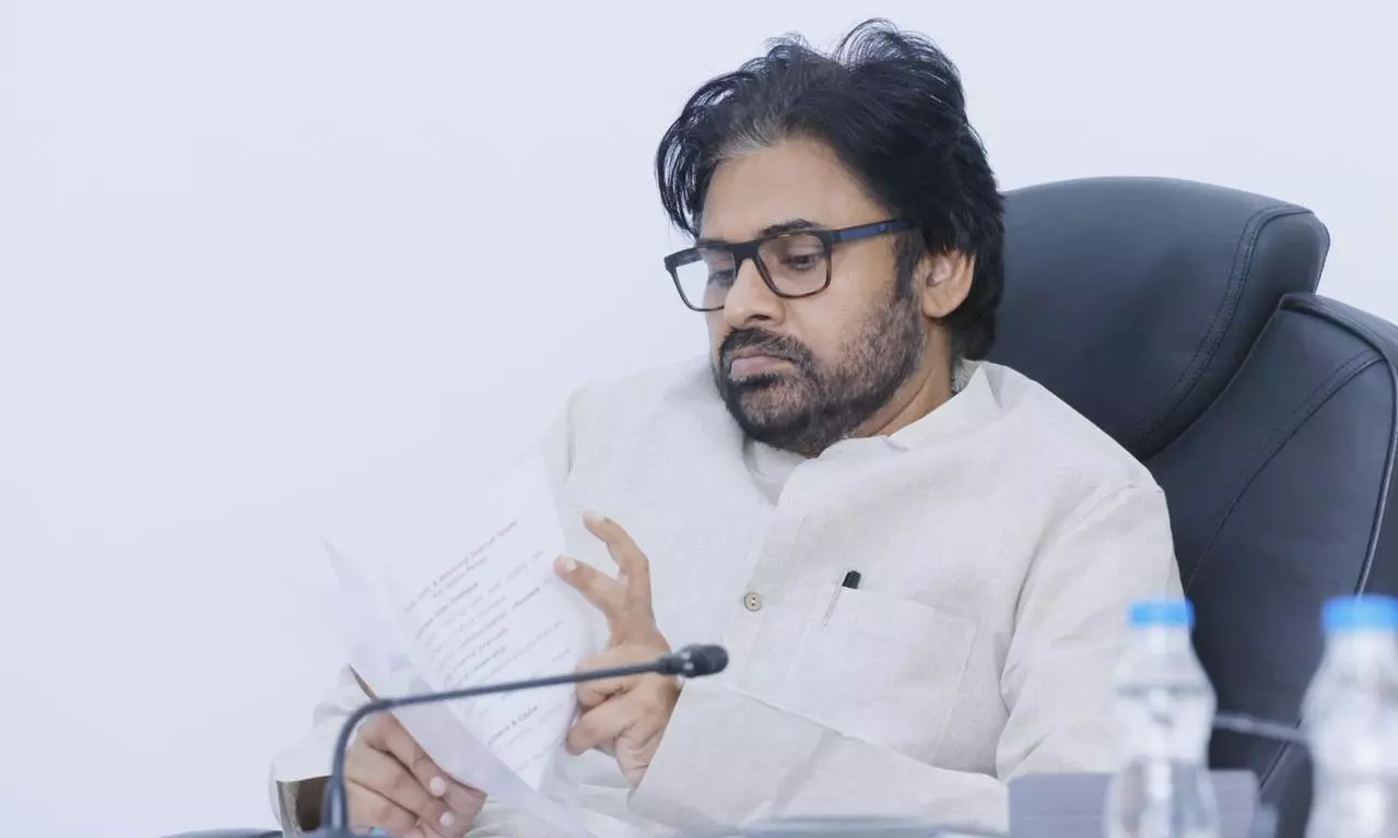 Pawan Says Auto Drivers Sevalo for Families Affected by Stree Shakti Free Travel