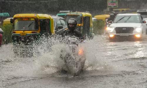 Cyclone Shakti: Heavy Rain Warning Issued for Maharashtra Cyclone Shakti: Heavy Rain Warning Issued for Maharashtra
