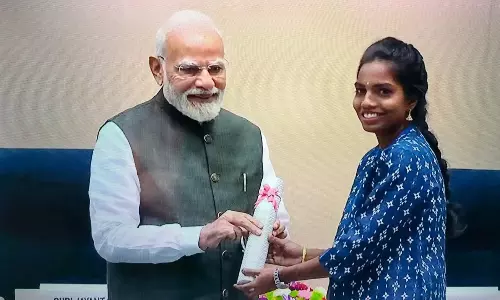 PM Modi Presents Certificates to National ITI Toppers from Andhra Pradesh