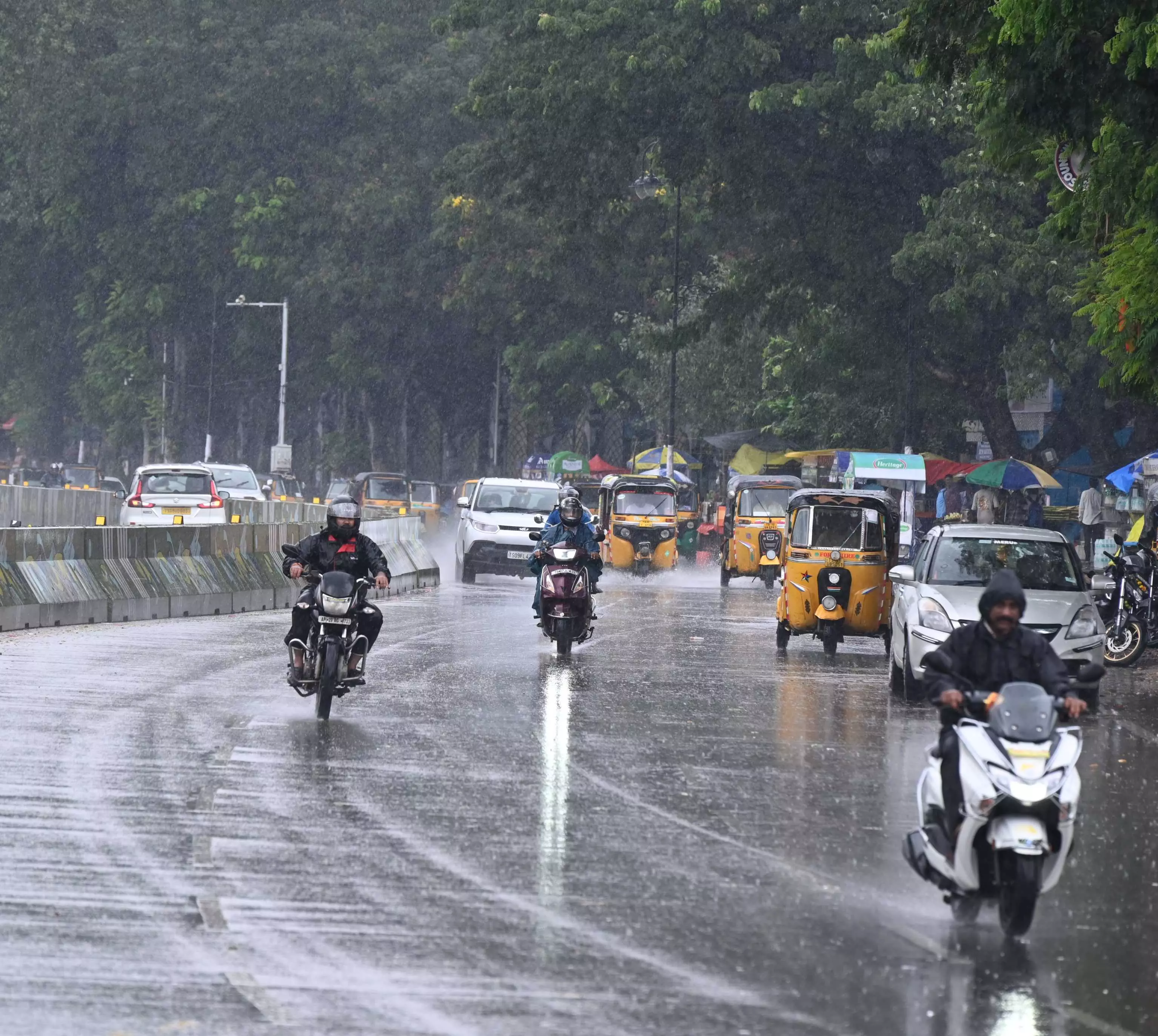 Heavy Rains Lash Hyderabad