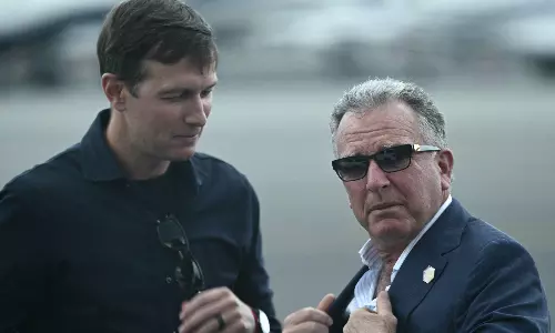 Trump Sends Envoys to Finalize Gaza Hostage Deal