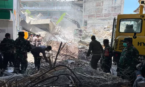 Death Toll from Indonesia School Collapse Rises to 37