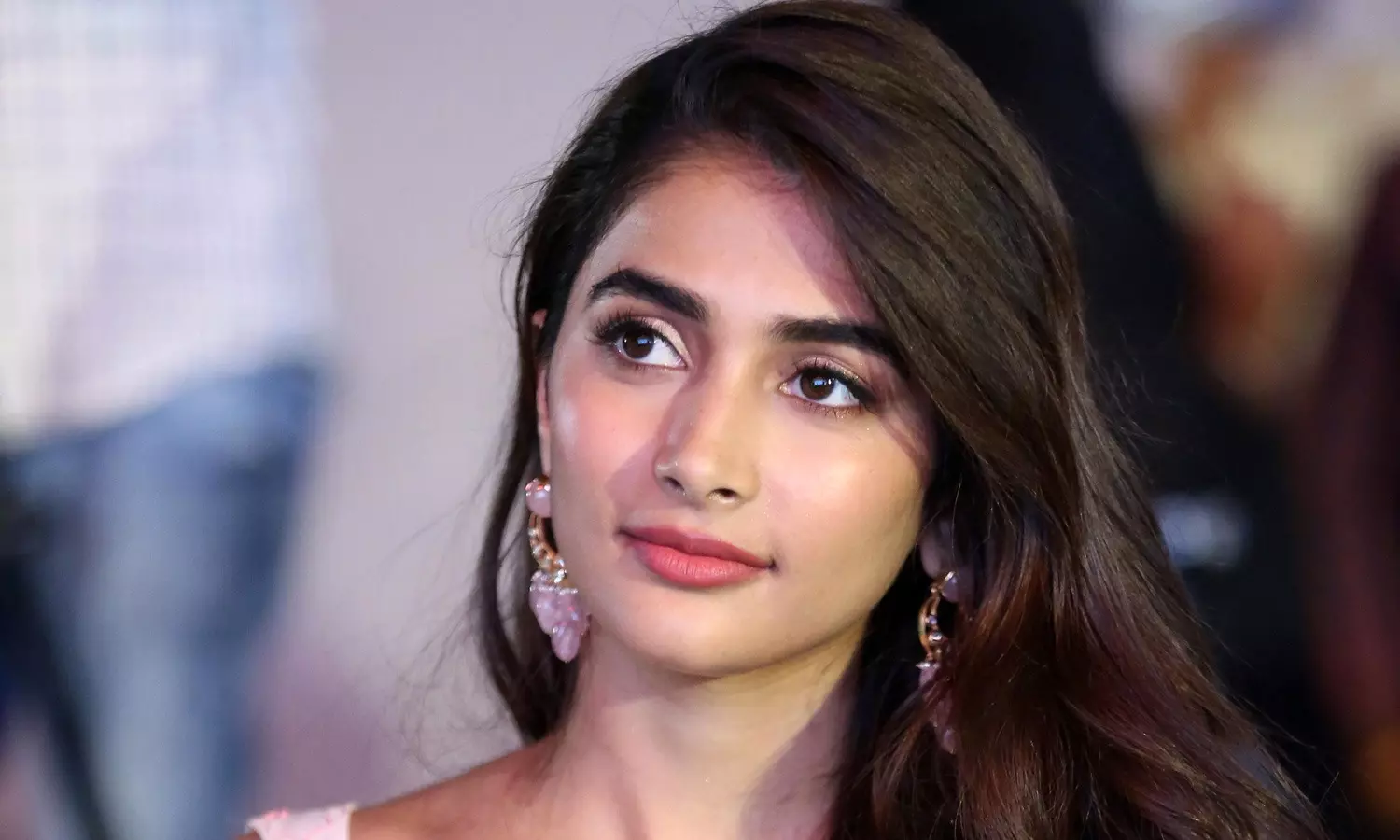 Pooja Hegde To Receive Rs 3 Crore For Her Telugu Comeback Movie Pooja Hegde To Receive Rs 3 Crore For Her Telugu Comeback Movie