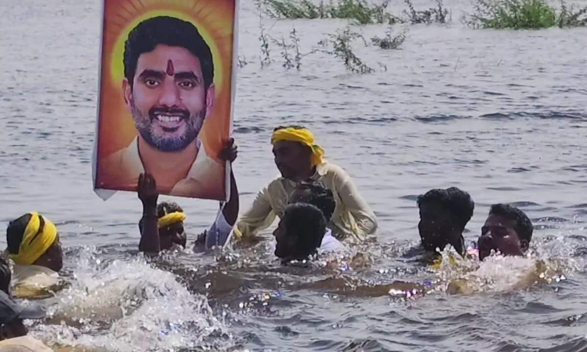 Krishna Water Reaches South-west End of AP Borders