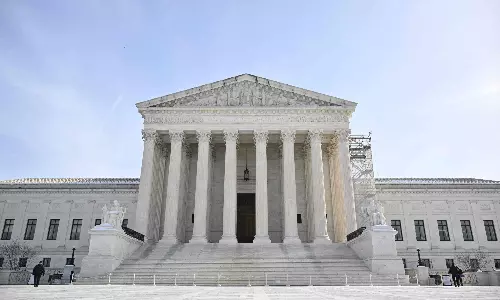 US Supreme Court to Weigh Presidential Powers in New Term