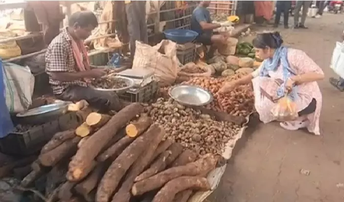 Odisha’s Cuttack Clash: CM Reviews Law and Order, Warns Mischief-Makers