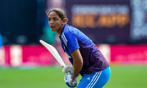 Harmanpreet Kaur Should Give Herself Little Extra Time at the Crease: Anjum Chopra Harmanpreet Kaur Should Give Herself Little Extra Time at the Crease: Anjum Chopra