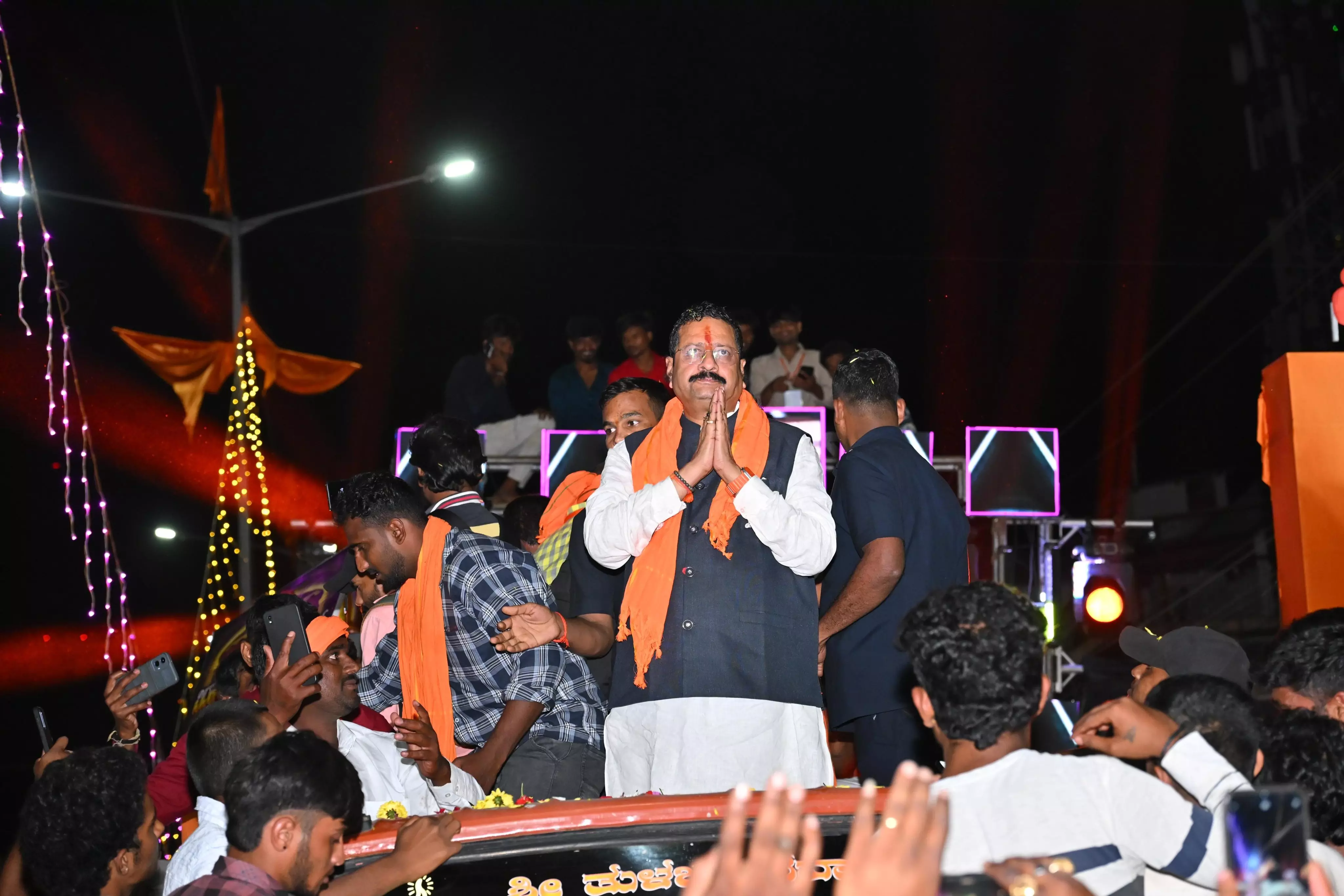 Yatnal Urges PM Modi To Send Central Aid to Flood-Hit North Karnataka Yatnal Urges PM Modi To Send Central Aid to Flood-Hit North Karnataka