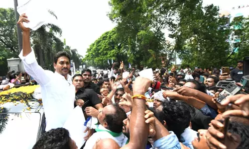 Jagan Vows to Protect Vizag Steel Plant From Privatisation