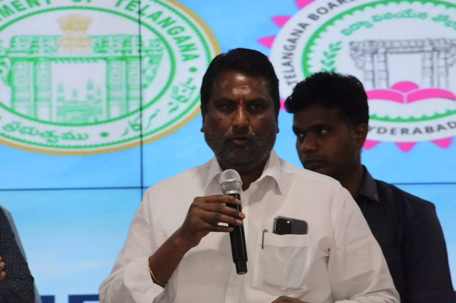 Tech Push To Improve Govt Colleges: Laxman