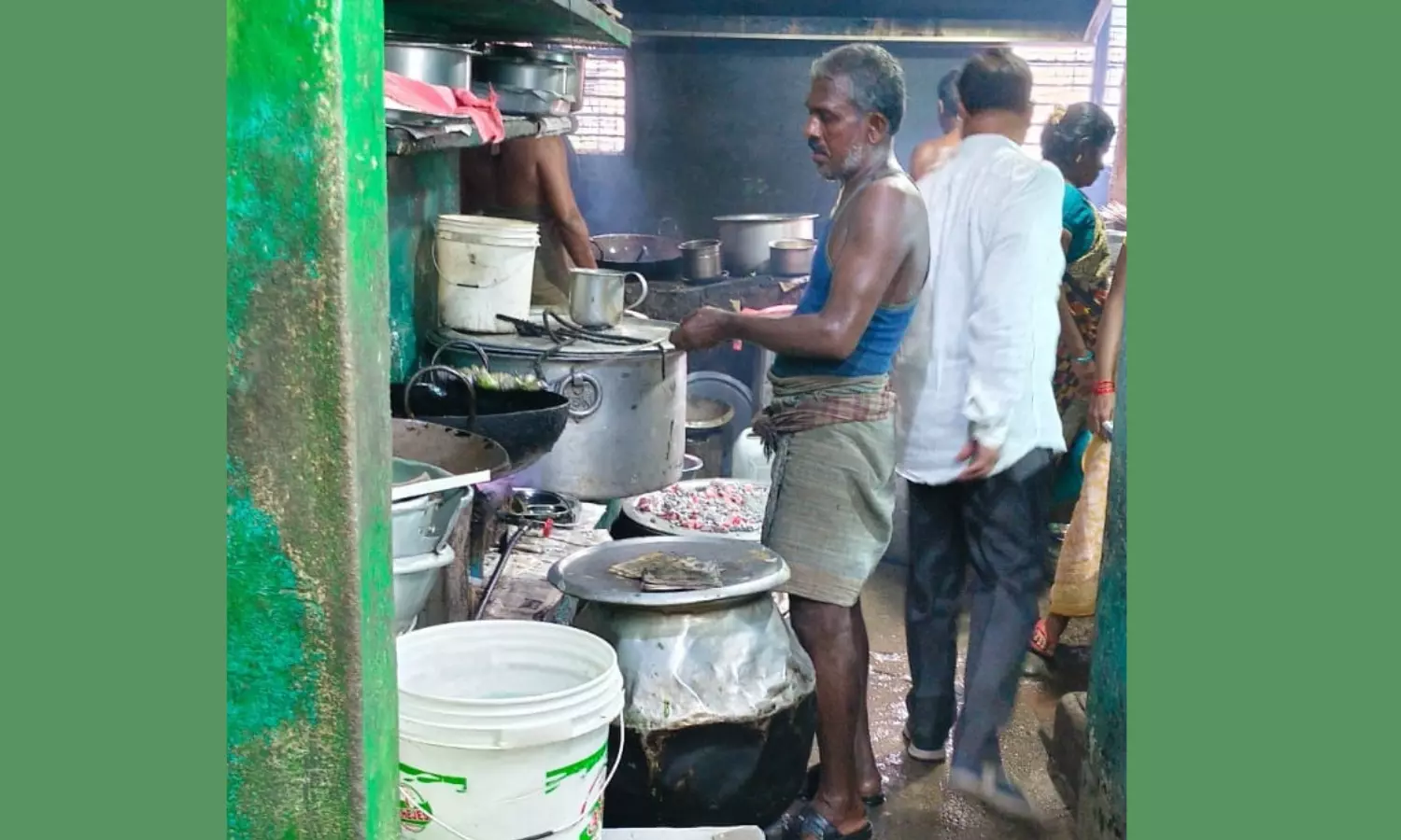 Crack whip on Unhygienic Eateries: Annamayya Collector