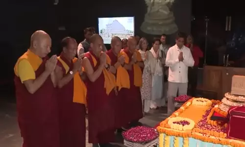 Monks Offer Prayers to Sacred Buddha Relics being Taken to Russia