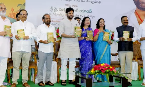 New Members Of Kanakadurga Temple Trust Board Sworn In