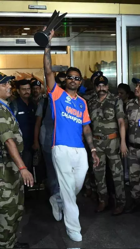 Hardik Pandya Turns 32:  A Look Back at His Iconic Moments in Pics