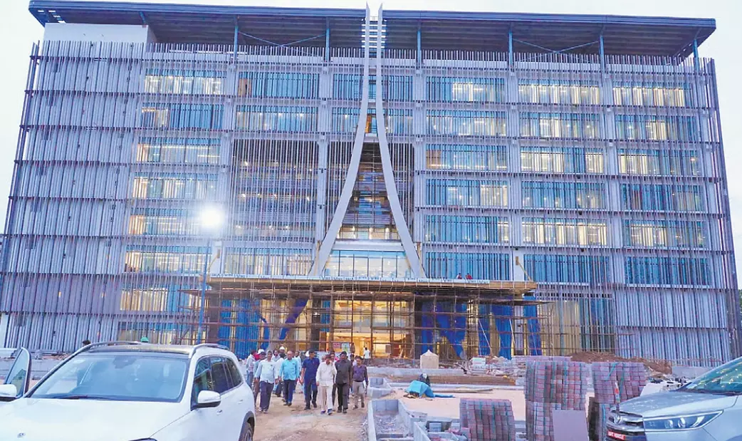 Amaravati CRDA Office Gets IGBC Net Zero Energy Tag