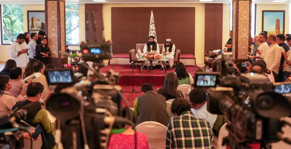 Taliban FM Meets Women Journalists After Gender Bias Row