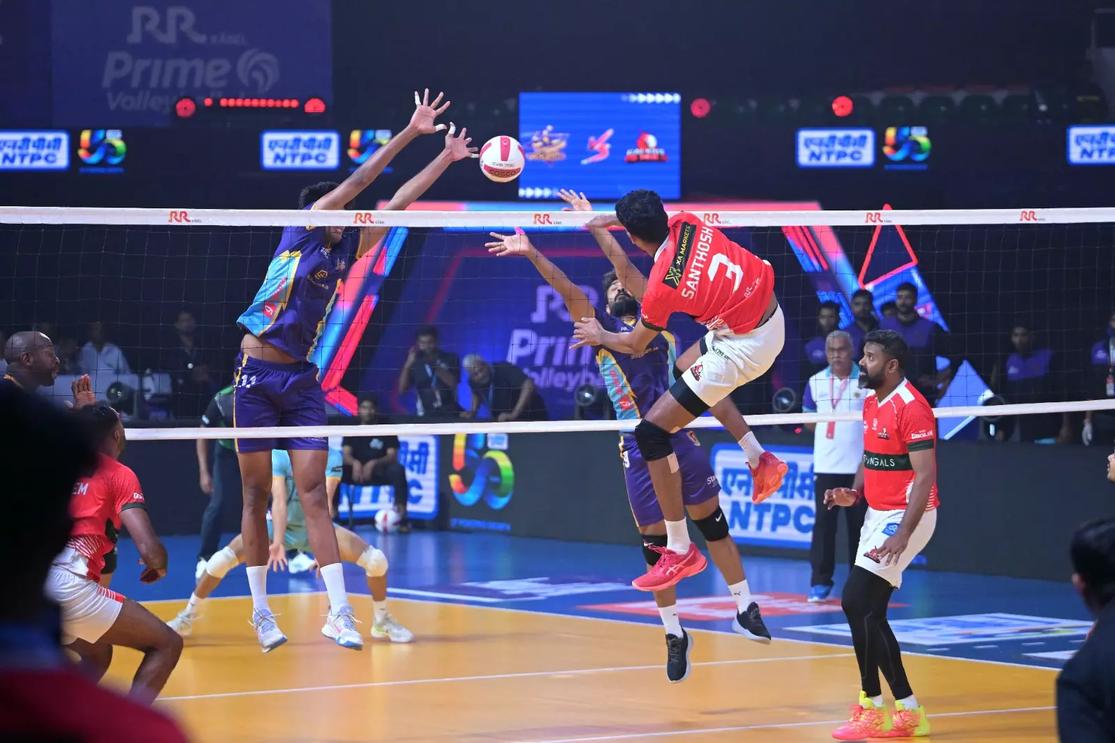 PVL 2025: Delhi Toofans Script Dominant 3-0 Win Over Calicut Heroes PVL 2025: Delhi Toofans Script Dominant 3-0 Win Over Calicut Heroes