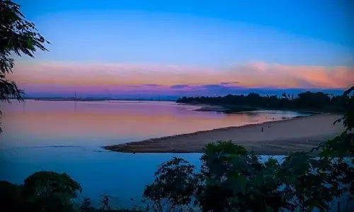 Two Minor Boys Missing After Drowning Scare In Odisha’s Kathajodi River