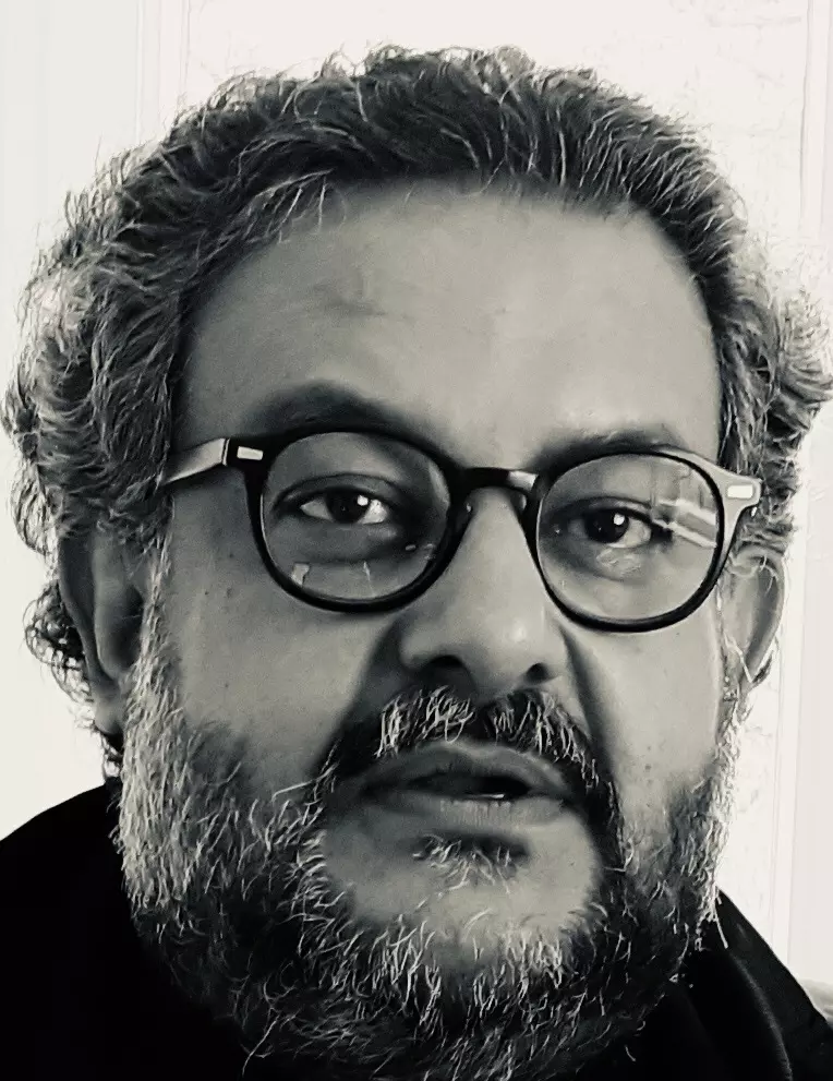 UoH’s Prof Sharma Elected RHS Fellow UoH’s Prof Sharma Elected RHS Fellow