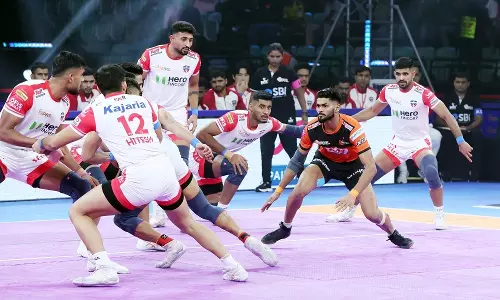 Guman Singh Stars as Up Yoddhas Crush U Mumba 40-24 to End Losing Streak
