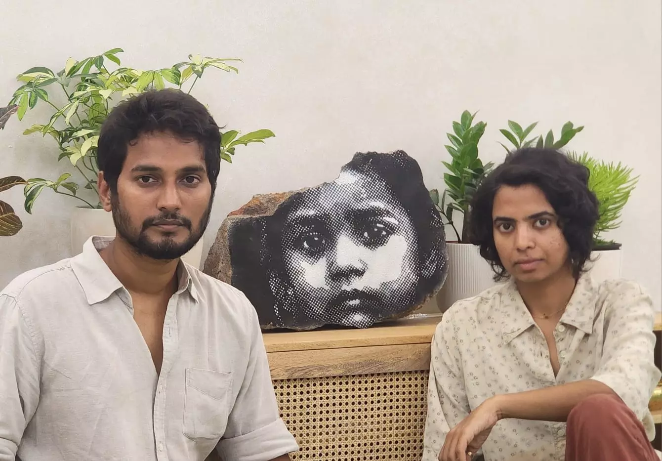 Graffiti in Hyderabad Calls Out Child Begging Mafia