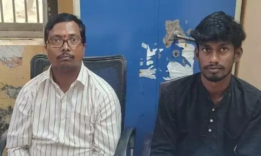 Sircilla Surveyor, Aide Fall to ACB Trap