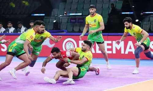 Shadloui’s High Five And Super Sub Himanshu’s Super 10 Guides Gujarat Giants To Crucial Victory Against Patna Pirates Shadloui’s High Five And Super Sub Himanshu’s Super 10 Guides Gujarat Giants To Crucial Victory Against Patna Pirates