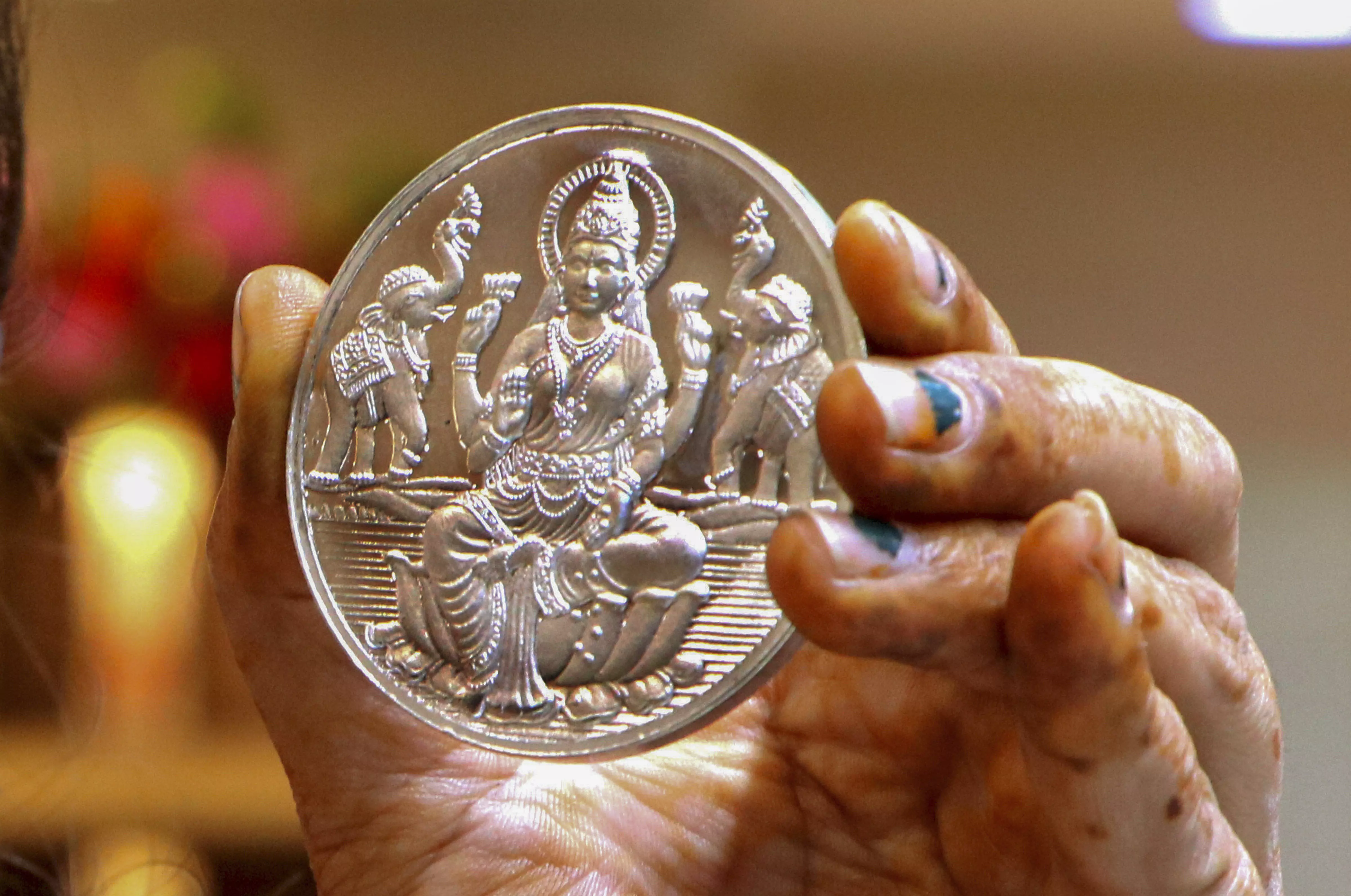 Dhanteras 2025: Significance, Puja Timings, Mantras Dhanteras 2025: Significance, Puja Timings, Mantras