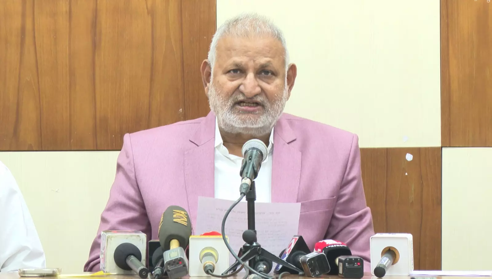 Maharashtra to Announce New Youth Policy by November End