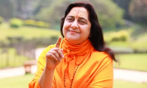 Raseshwari Devis Teachings Resonate with India’s Younger Generation