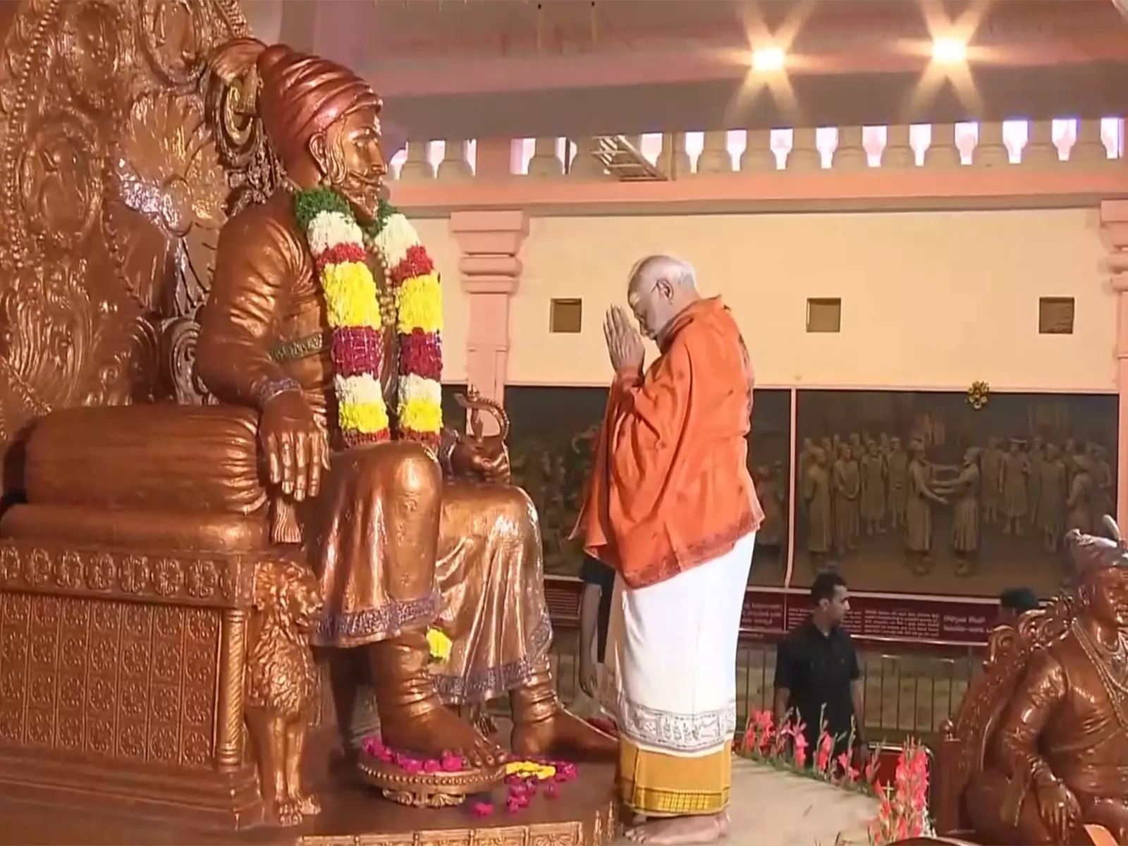 PM Modi Offers Prayers at Sree Shivaji Spoorthi Kendra in Srisailam