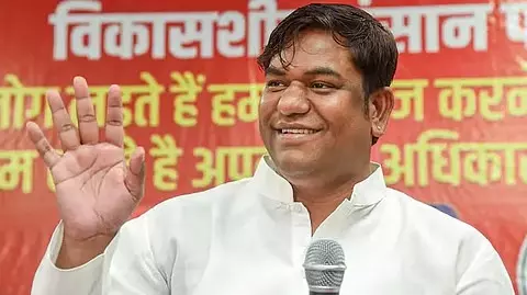 VIP Nearly Quits Mahagatbandhan, Stays After Rahul’s Intervention