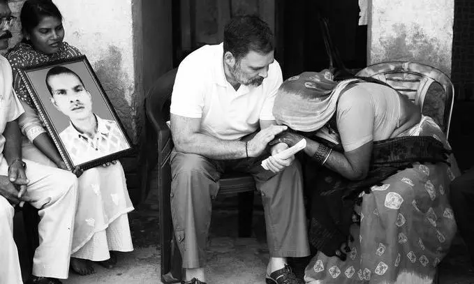Rahul Gandhi Meets Family of Dalit Man Lynched in Raebareli Rahul Gandhi Meets Family of Dalit Man Lynched in Raebareli