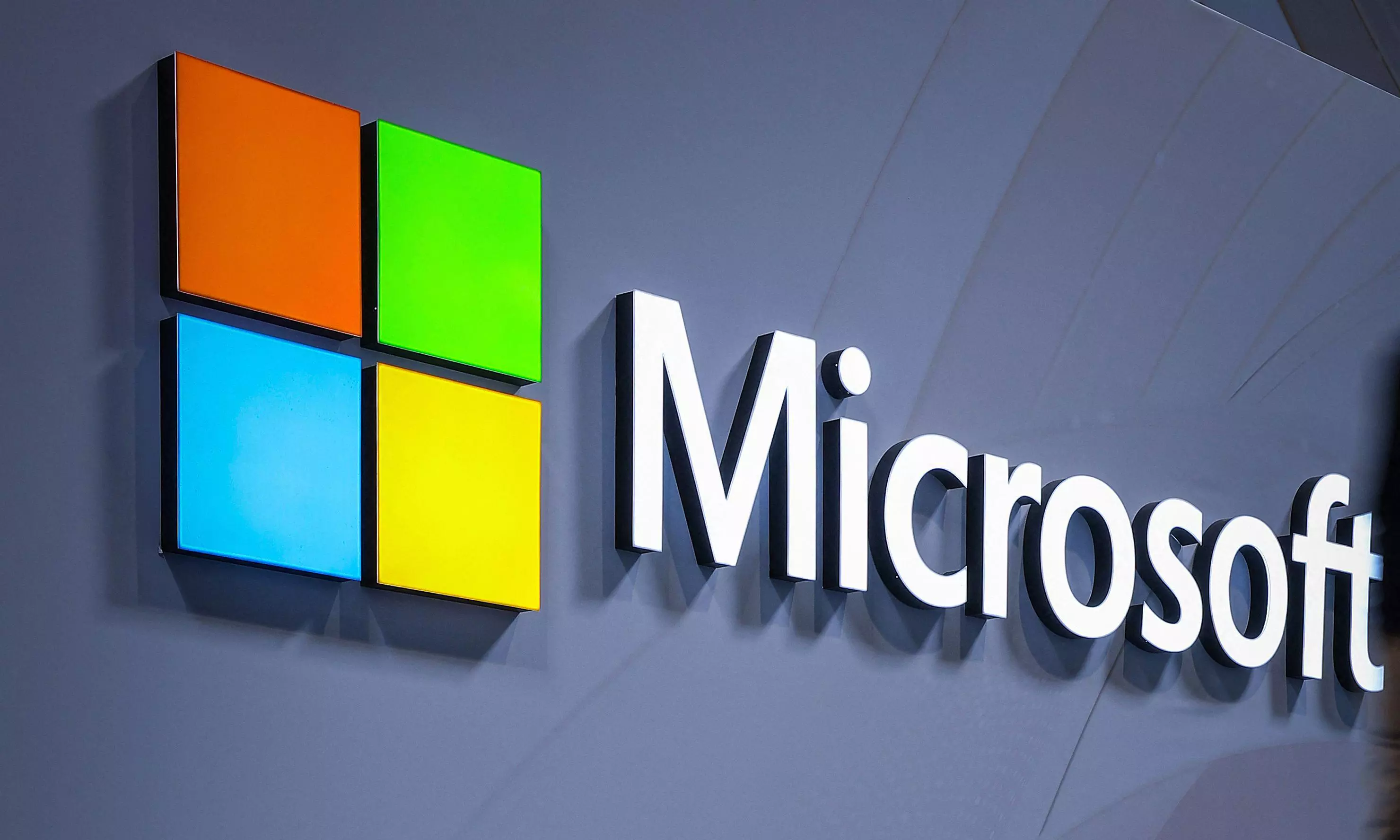 Microsoft: Russia, China Increasingly Using AI to Escalate Cyberattacks on US