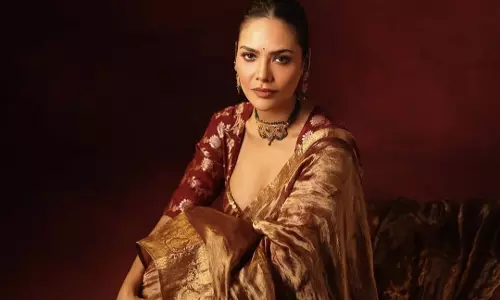 Esha Gupta’s Dazzling Festive Fashion: A Style Guide for Diwali 2025